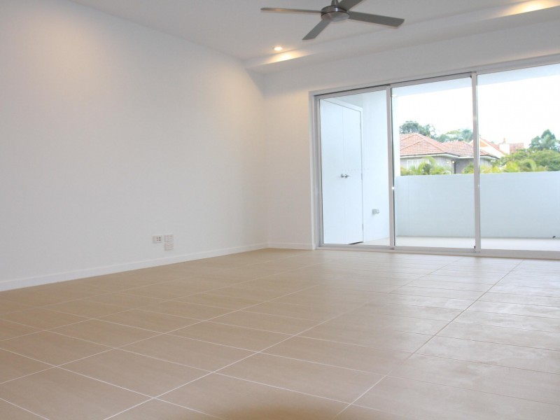 4/127 Grosvenor Street, Morningside QLD 4170