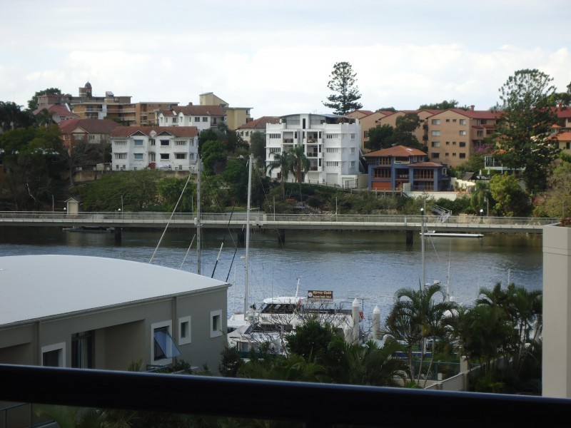 15 Goodwin Street, Kangaroo Point QLD 4169