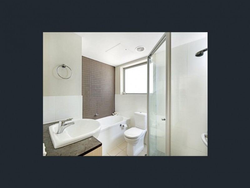 21 Cypress Avenue, Surfers Paradise QLD 4217