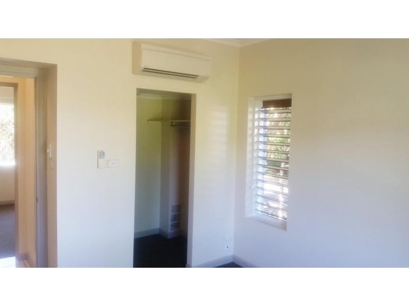 34-50 Patience Street, Cairns QLD 4870