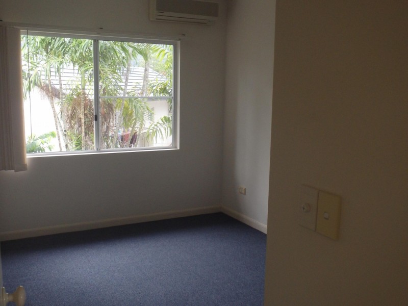 Unit 34/5-15 McGregor Street, Mooroobool QLD 4870