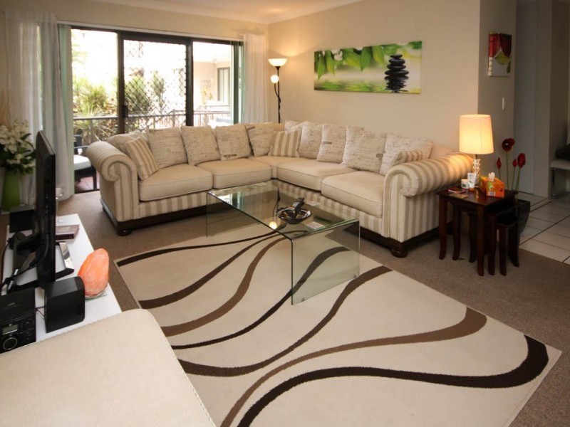 9 Bayview Street, Runaway Bay QLD 4216