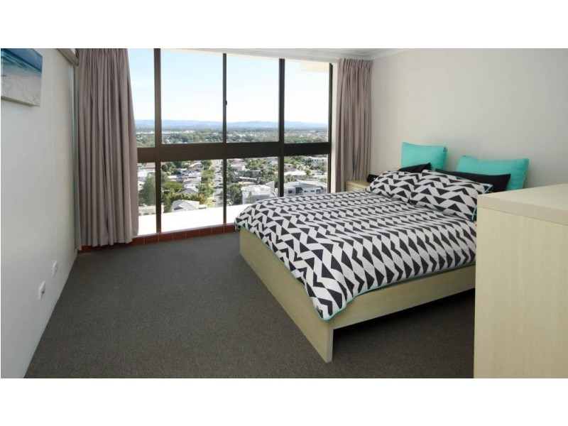 9 Bayview Street, Runaway Bay QLD 4216