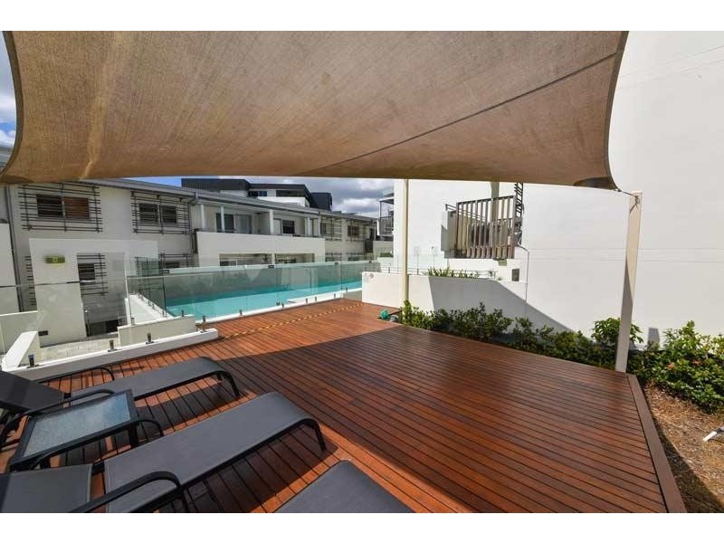 8 Macquarie St, New Farm QLD 4005