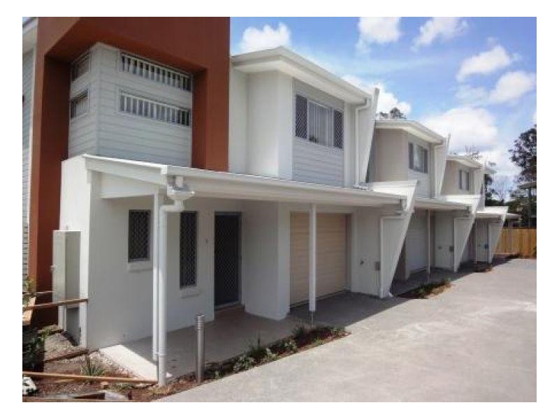 Unit 3/1 Montree Circuit, Kallangur QLD 4503