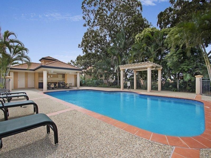 85 Palm Meadows Drive, Carrara QLD 4211