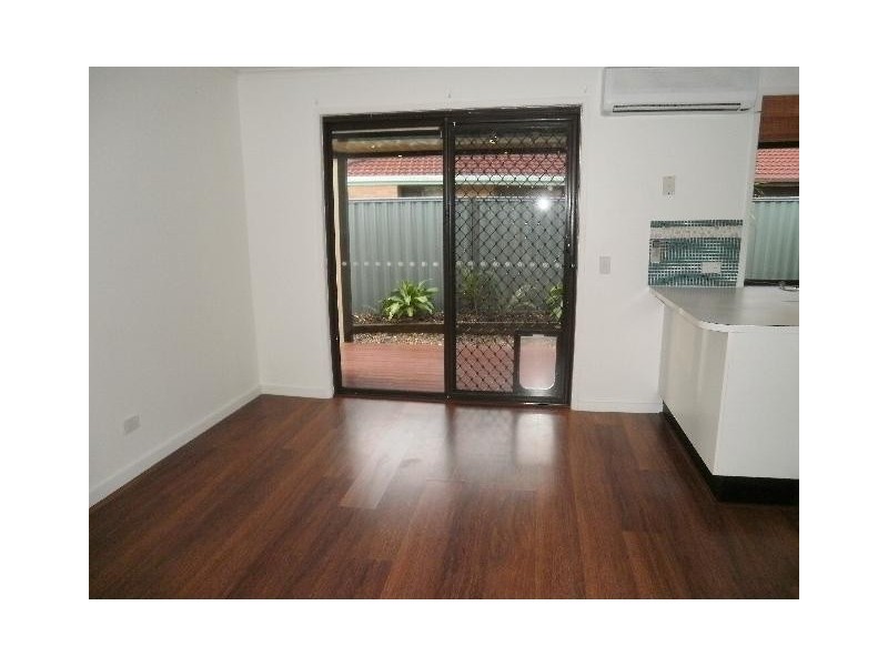 1/53 Morinda Way, Labrador QLD 4215