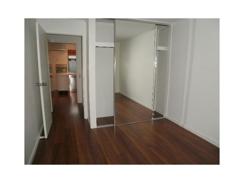 1/53 Morinda Way, Labrador QLD 4215