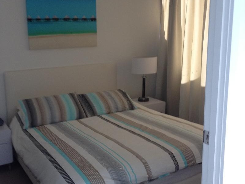 402/30-32 Paradise Island, Surfers Paradise QLD 4217