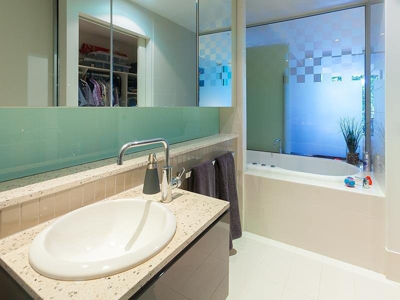 20 Newstead Terrace, Newstead QLD 4006