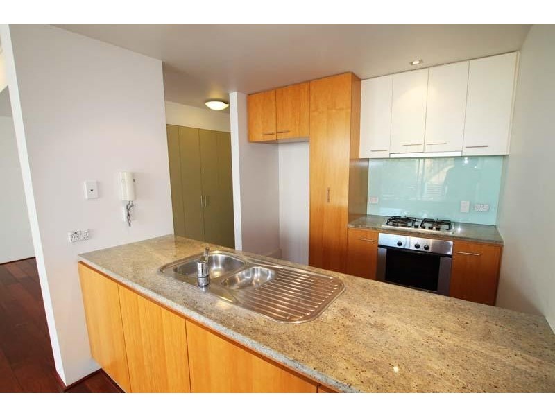 8 – 12 Macquarie St, Teneriffe QLD 4005