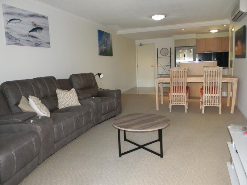 21 Cypress Avenue, Surfers Paradise QLD 4217