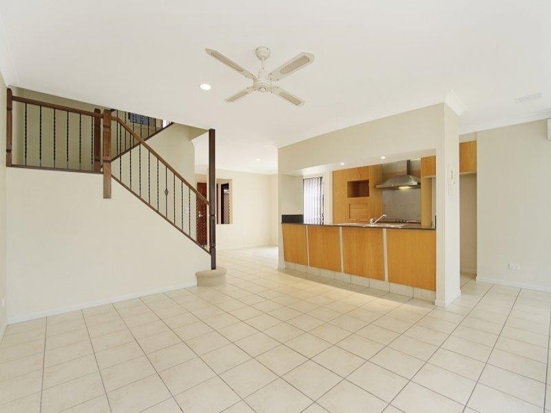 85 Palm Meadows Drive, Carrara QLD 4211