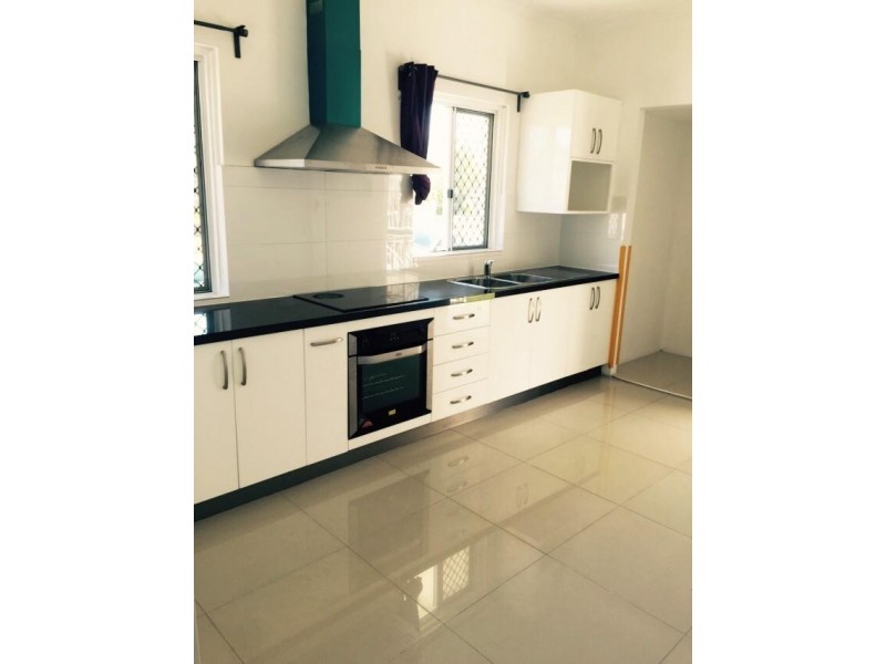 17 Minore Street, Chermside QLD 4032