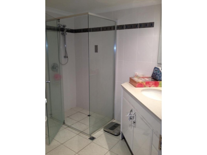 2 Admiralty Drive, Surfers Paradise QLD 4217