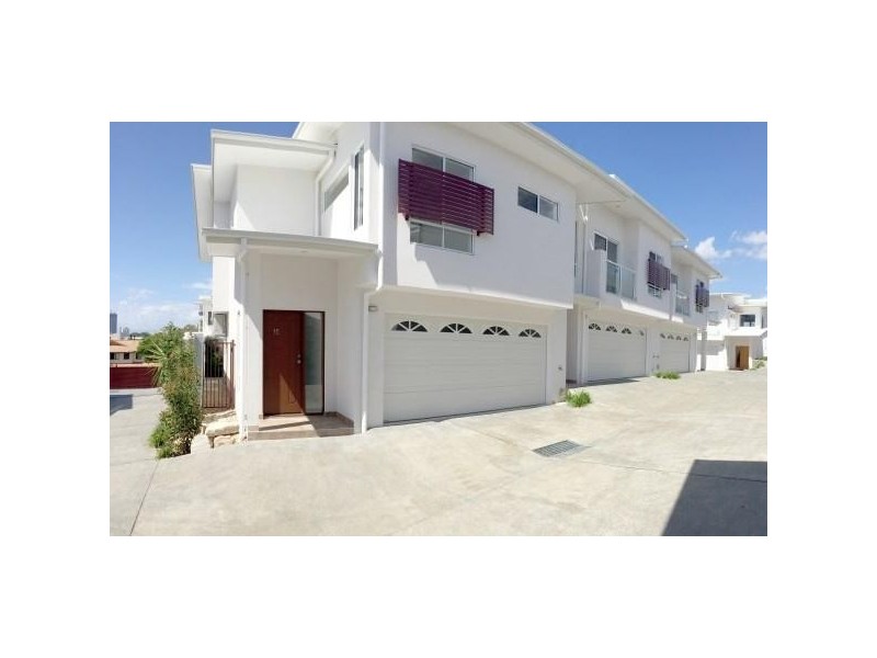 59 Ward Street, Southport QLD 4215