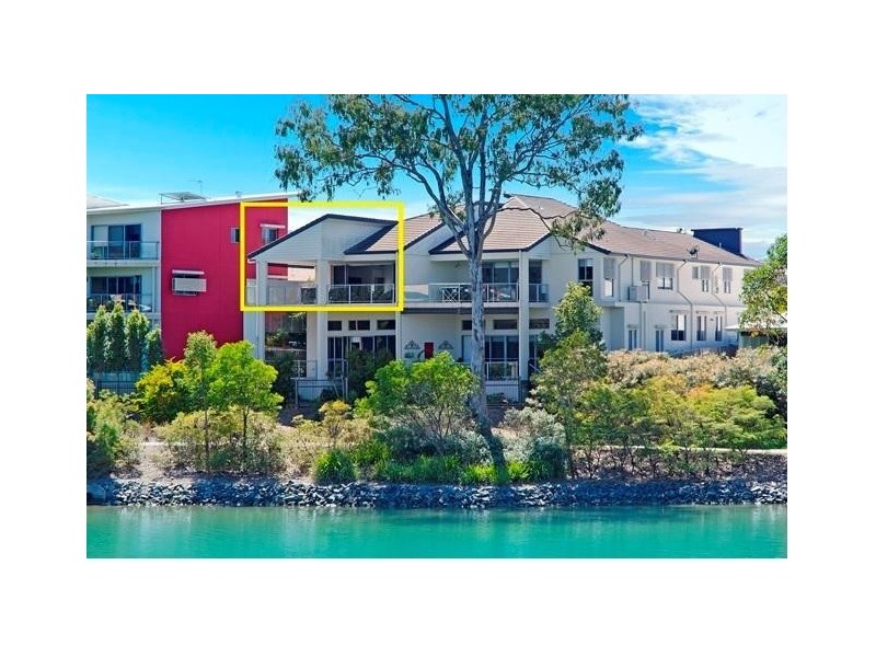 7 Saleya Drive, Varsity Lakes QLD 4227