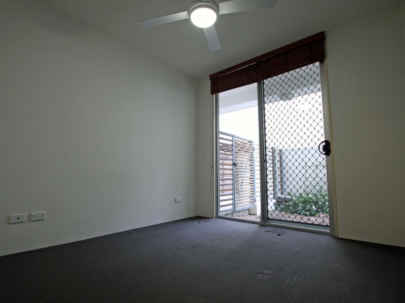 8 Macquarie St, Teneriffe QLD 4005