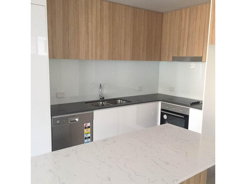 16 Evergreen View, Robina QLD 4226