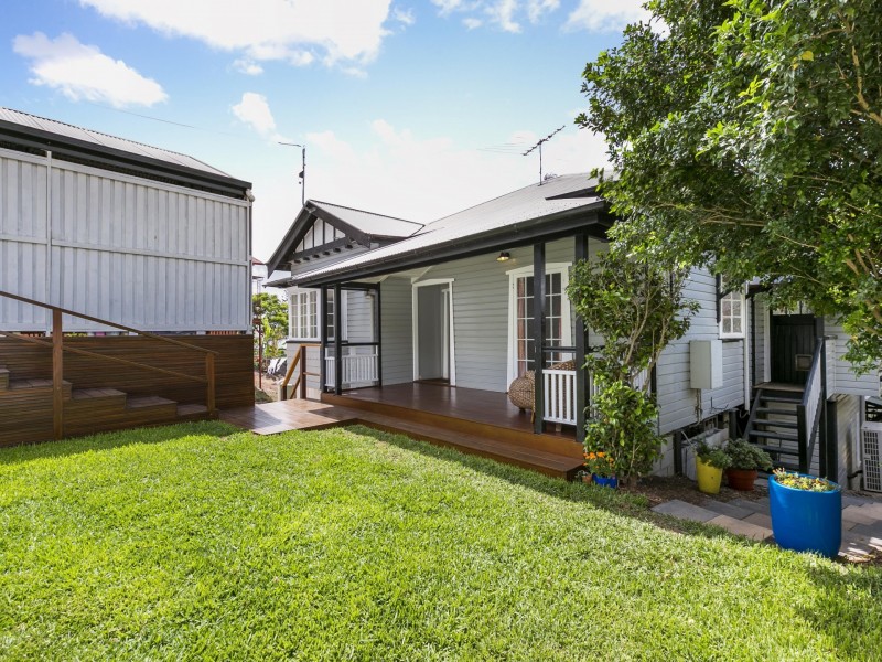 22 Betheden Terrace, Ashgrove QLD 4060