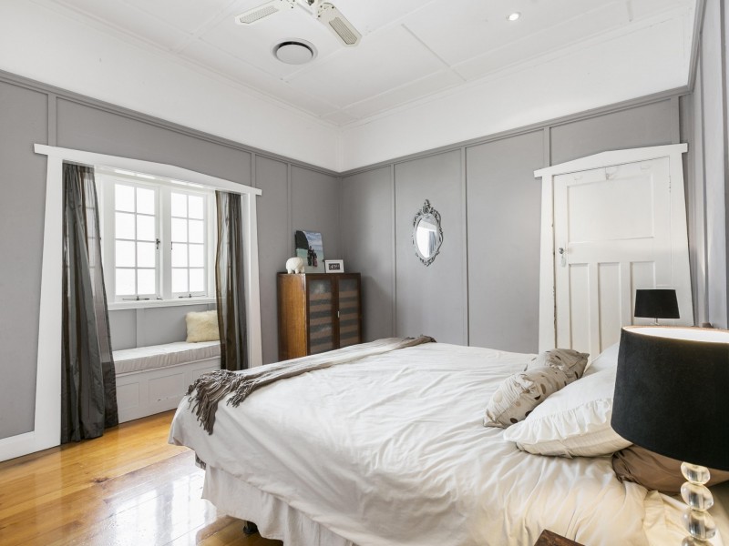 22 Betheden Terrace, Ashgrove QLD 4060