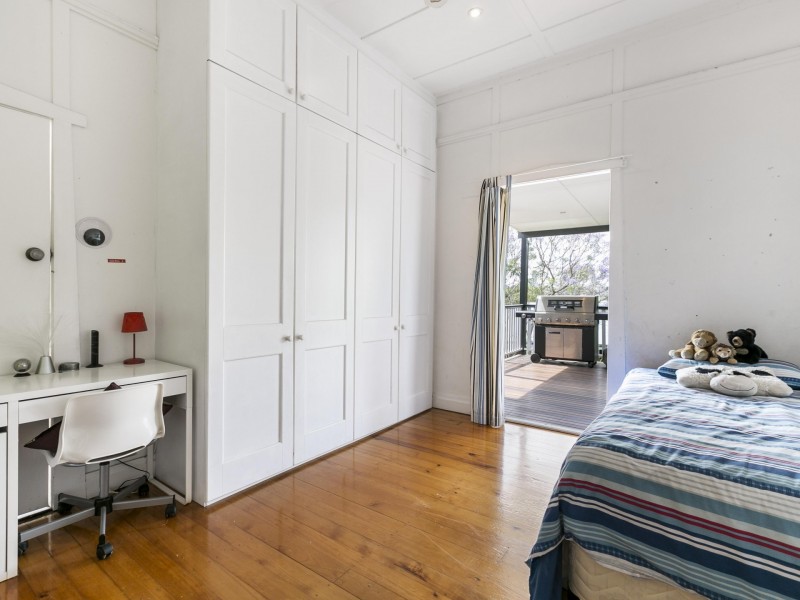 22 Betheden Terrace, Ashgrove QLD 4060