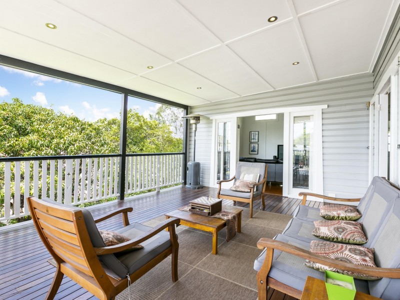 22 Betheden Terrace, Ashgrove QLD 4060