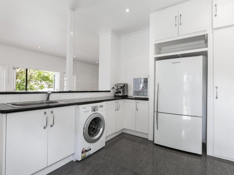 22 Betheden Terrace, Ashgrove QLD 4060