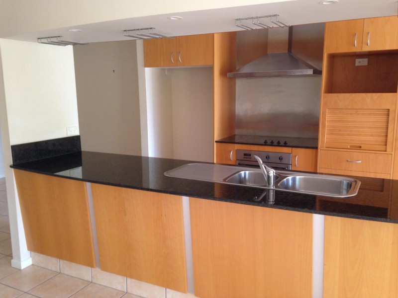 85 Palm Meadows Drive, Carrara QLD 4211