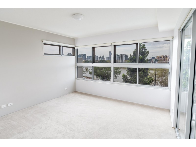 8 Dunmore Terrace, Auchenflower QLD 4066