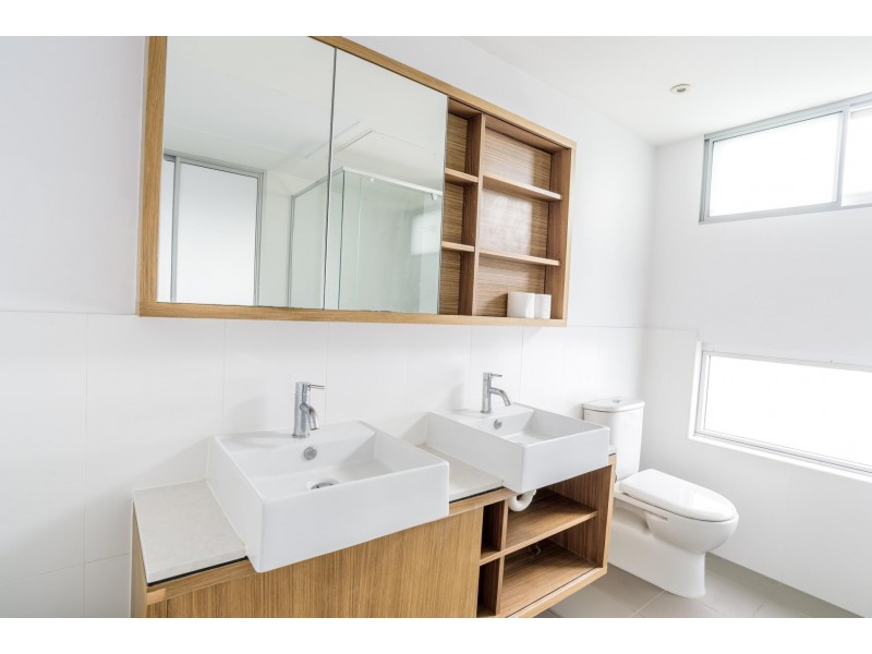 8 Dunmore Terrace, Auchenflower QLD 4066