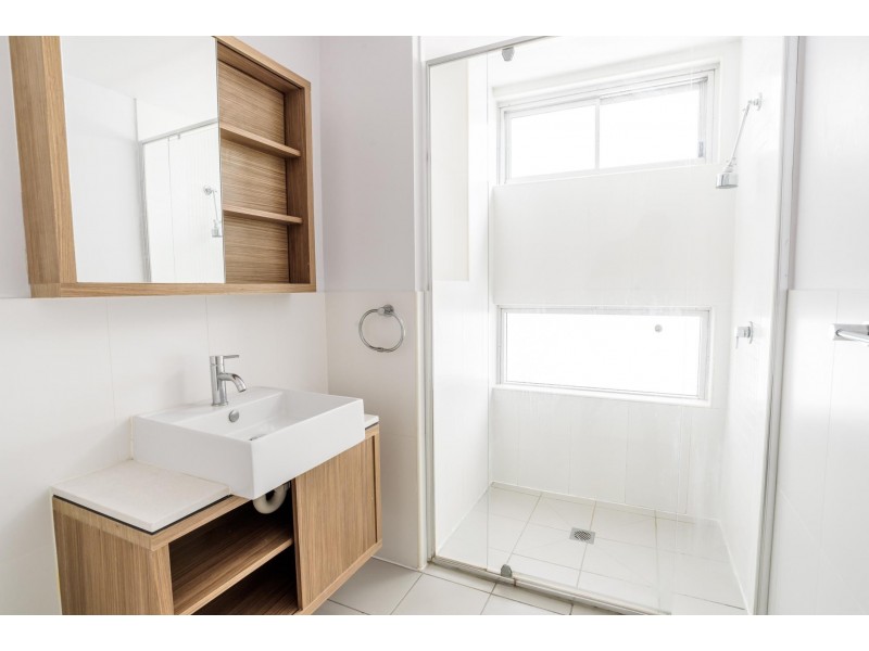 8 Dunmore Terrace, Auchenflower QLD 4066