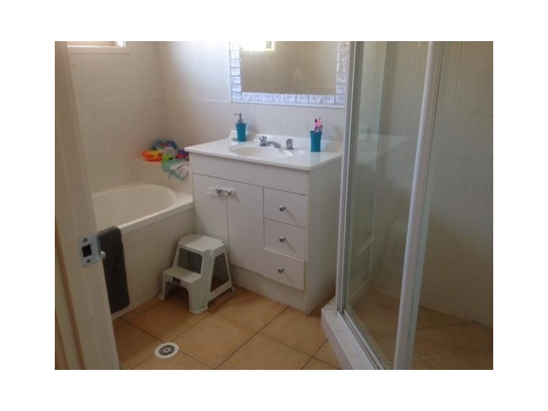 53 Gawain Drive Ormeau/26 Fortune St, Coomera QLD 4209
