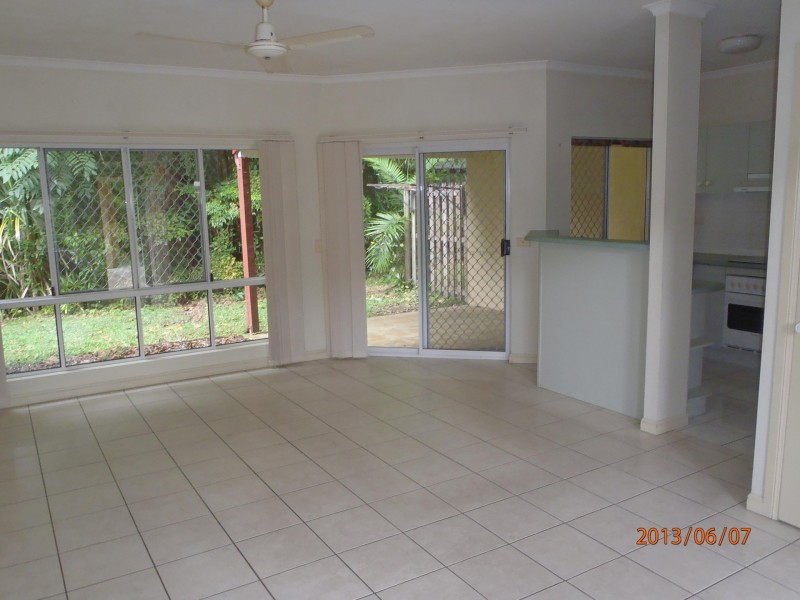 Unit 28A/5-15 McGregor Street, Mooroobool QLD 4870