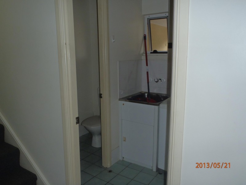 Unit 28A/5-15 McGregor Street, Mooroobool QLD 4870