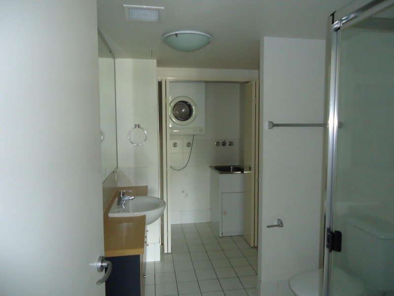 15 Goodwin Street, Kangaroo Point QLD 4169