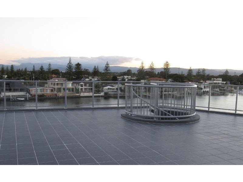 405/30-32 Paradise Island, Surfers Paradise QLD 4217