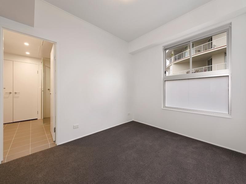 8 Dunmore Terrace, Auchenflower QLD 4066