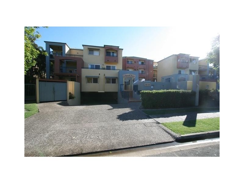 13/10-14 Purli Street, Chevron Island QLD 4217