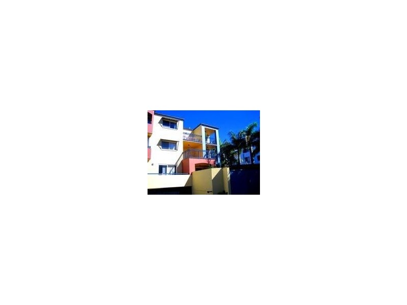13/10-14 Purli Street, Chevron Island QLD 4217