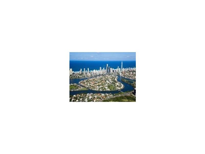13/10-14 Purli Street, Chevron Island QLD 4217