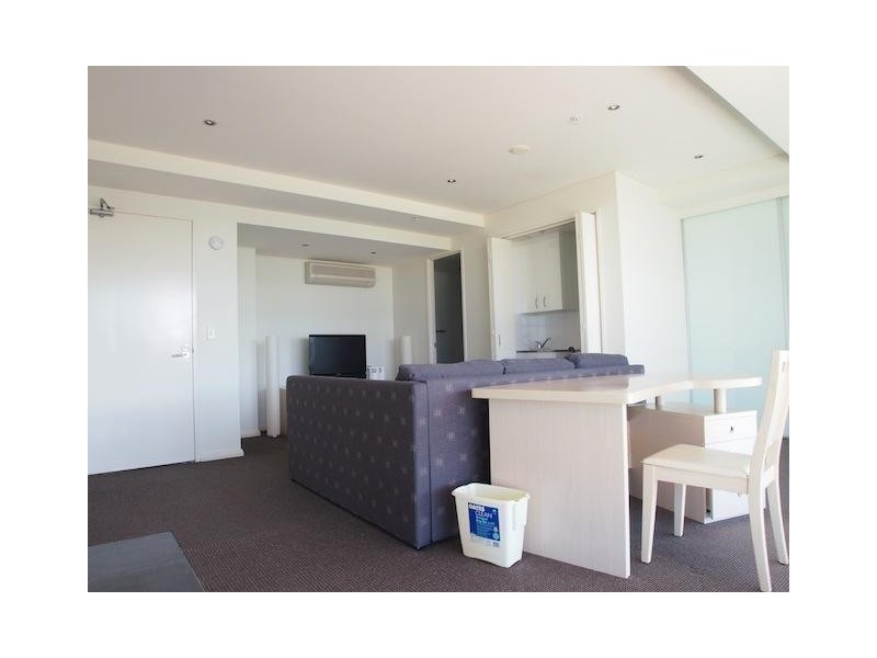 507B/1 Como Crescent, Southport QLD 4215