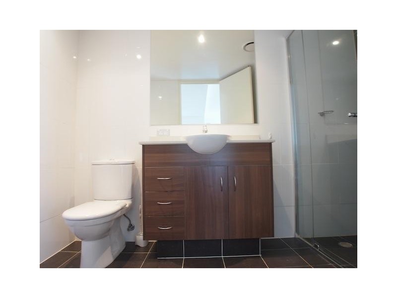 507B/1 Como Crescent, Southport QLD 4215