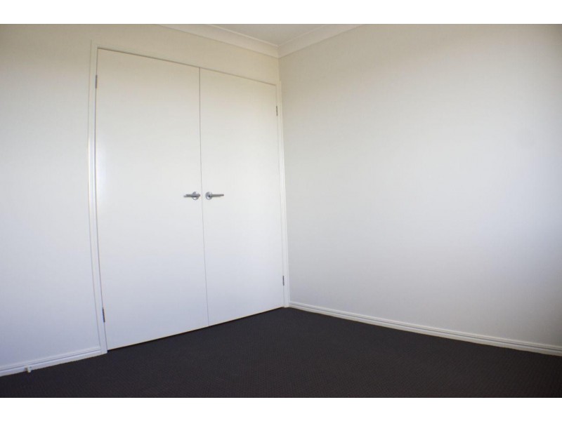 7 Macaulay Street, Fernvale QLD 4306