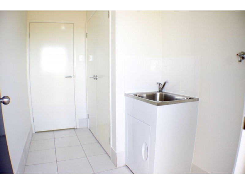 7 Macaulay Street, Fernvale QLD 4306