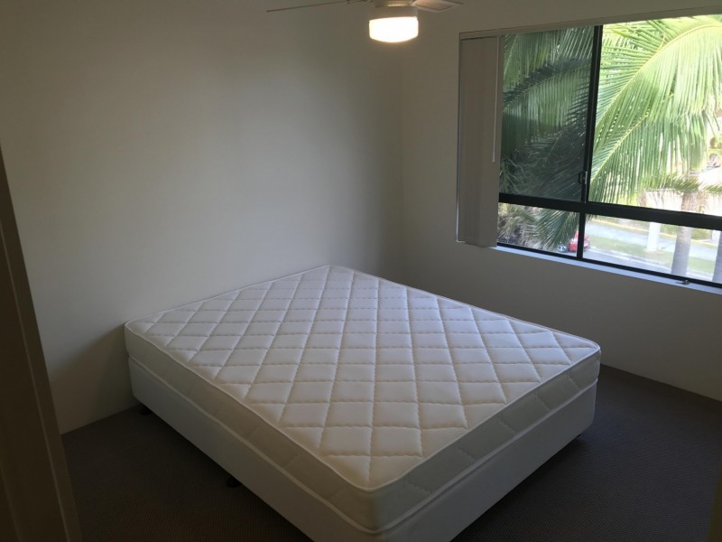 16-26 Waverley Street, Southport QLD 4215