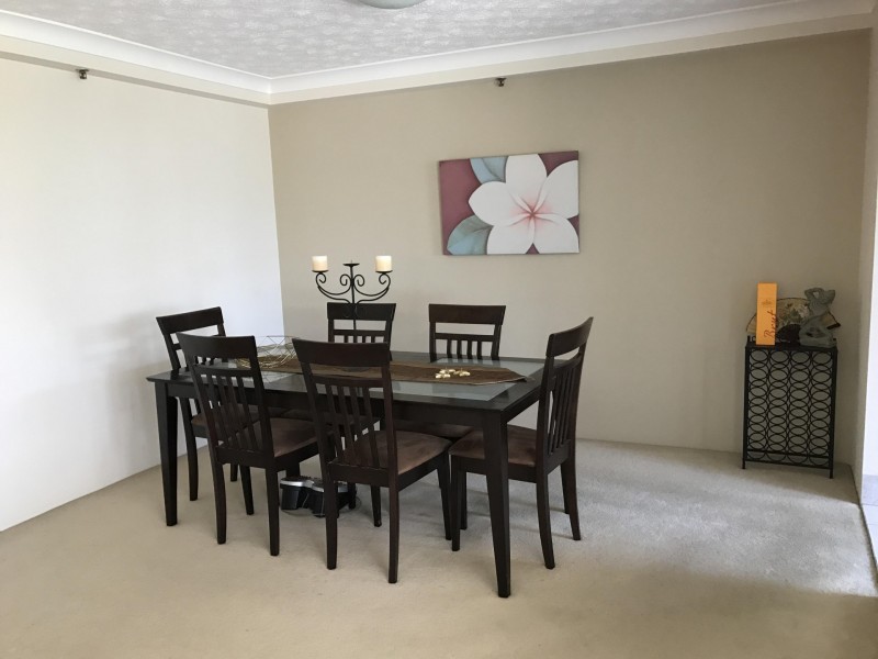 10/13 Cunningham Ave, Main Beach QLD 4217