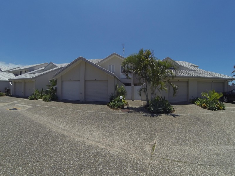45/300 Cottesloe Drive, Mermaid Waters QLD 4218