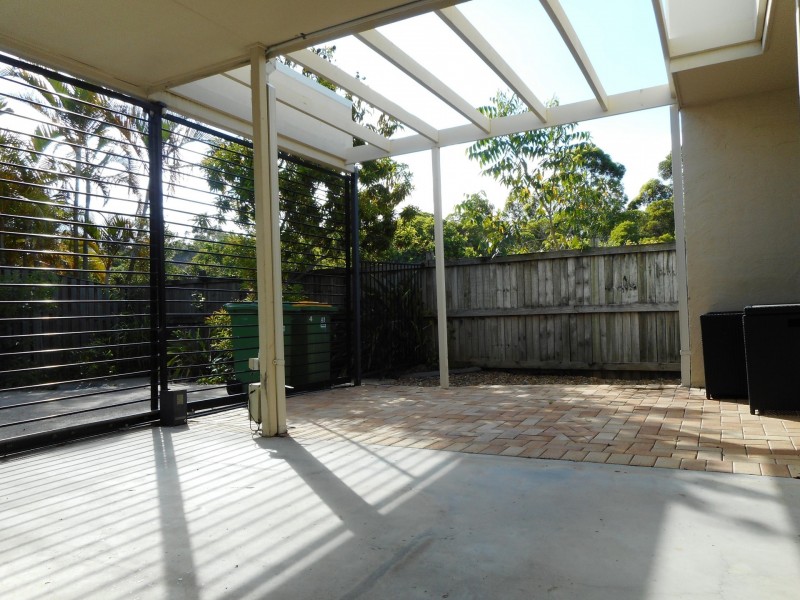 48 Majorca Crescent, Varsity Lakes QLD 4227
