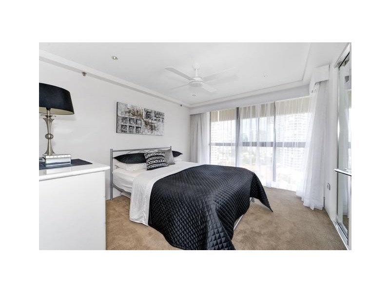 47/13 Cunningham Ave, Main Beach QLD 4217